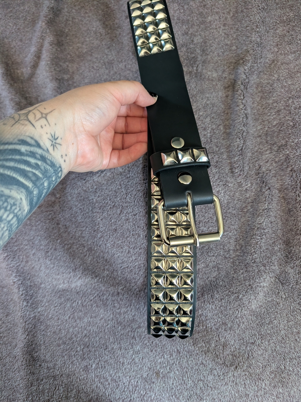 Hot Topic Black Studded Belt with Silver Pyramid Hardware